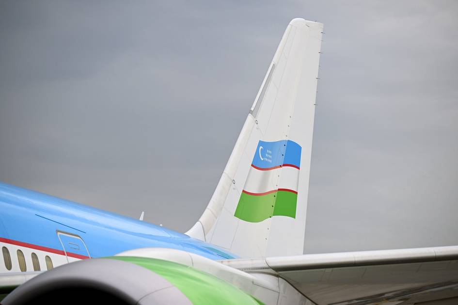 Шавкат Мирзиёев амалий ташриф билан Қозоғистонга жўнаб кетди